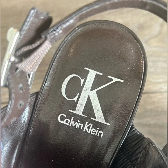 NWT Calvin Klein Heels - Picture 6 of 10